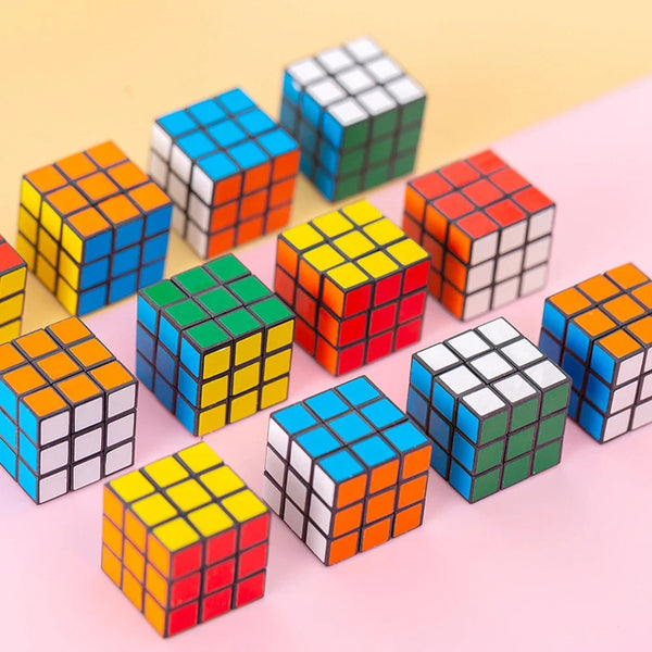 Cubo Mágico Colorido - Brinquedo Educativo e Desafiador